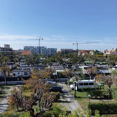 Piccolo Paradiso פארק נופש *